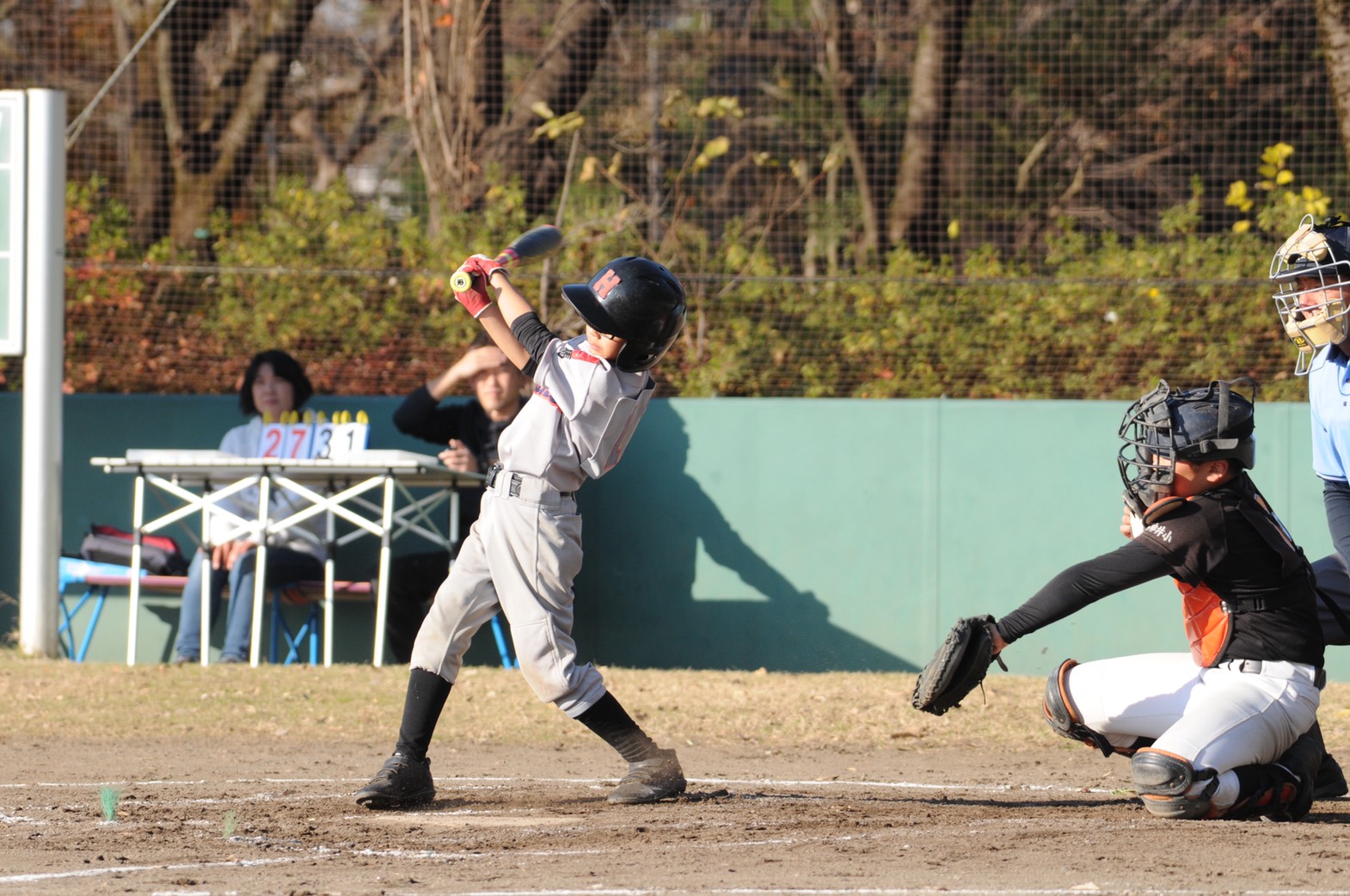 少年野球】打球が飛ばない子でも遠くに飛ばせるようになるコツと練習法